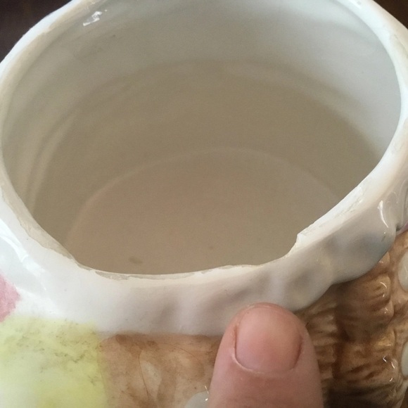 Charming vintage legend cookie jar for when the grandkids come over- very trendy - Picture 6 of 10